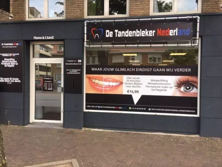 Pand van De Tandenbleker Nederland in Eindhoven