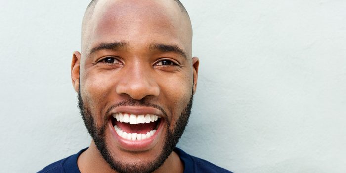 Waarom vinden we witte tanden mooi