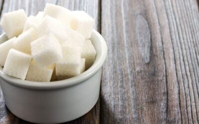 Wat doet suiker met onze tanden